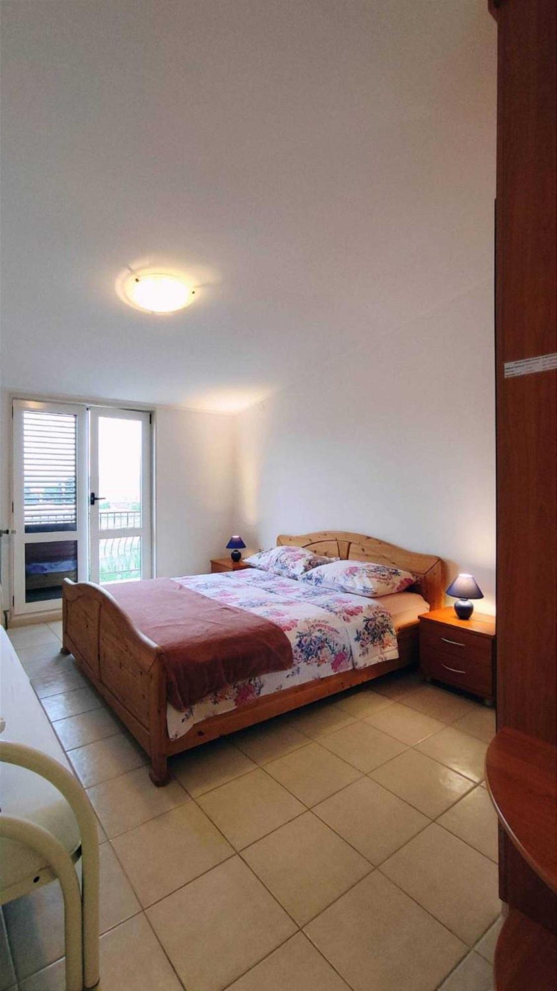 Kastel Stafilic Comfortable Apartments Kastela Exterior photo