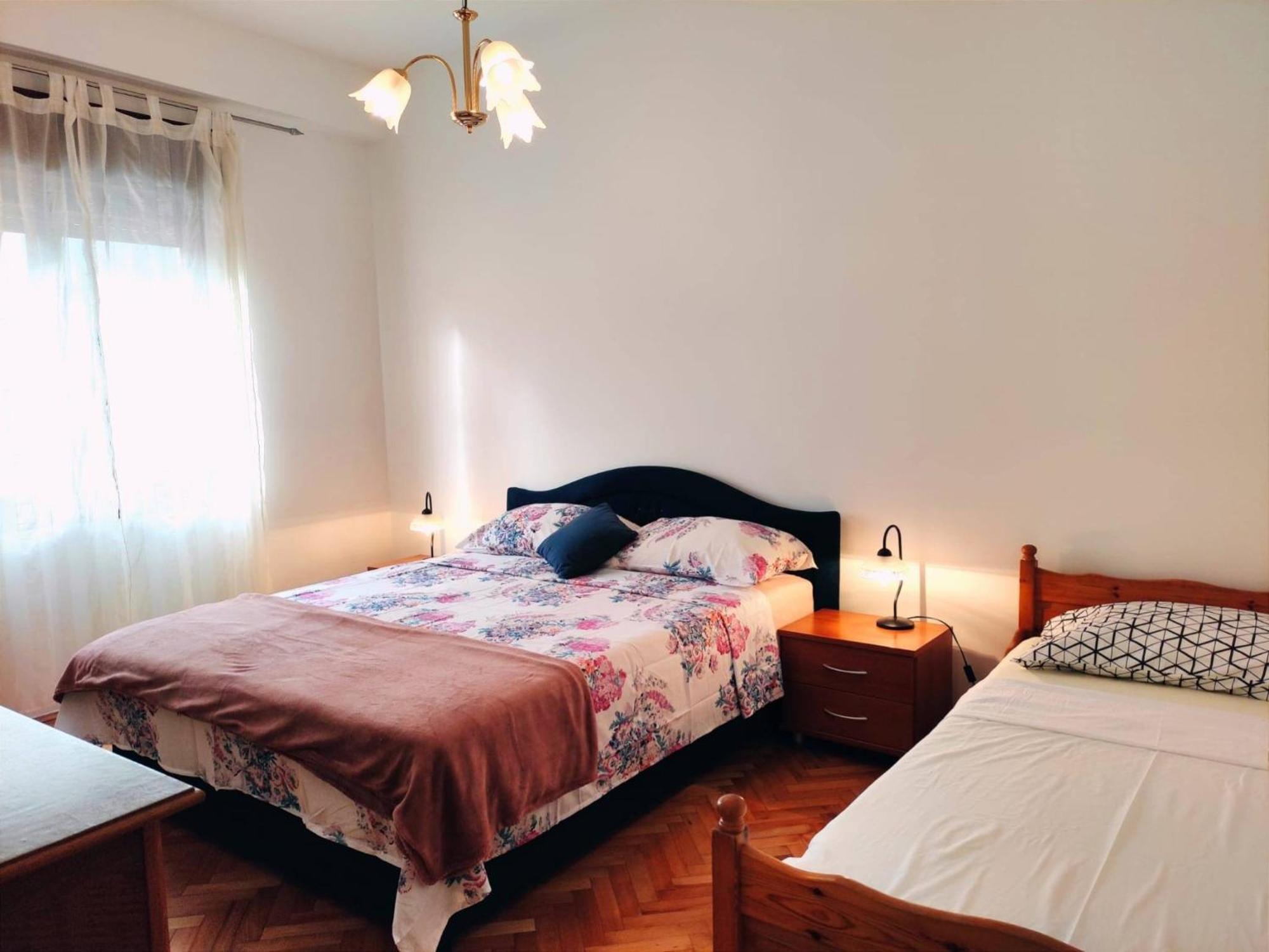 Kastel Stafilic Comfortable Apartments Kastela Exterior photo
